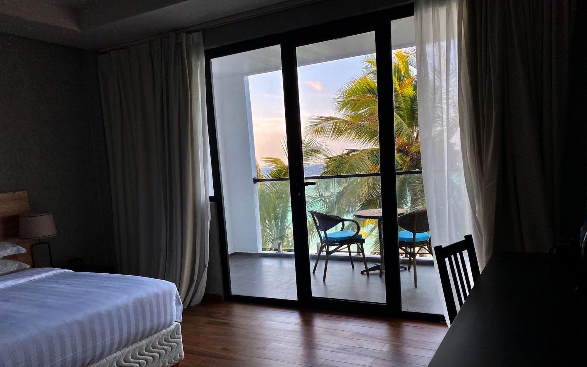 गेस्ट हाउस Plumeria Maldives