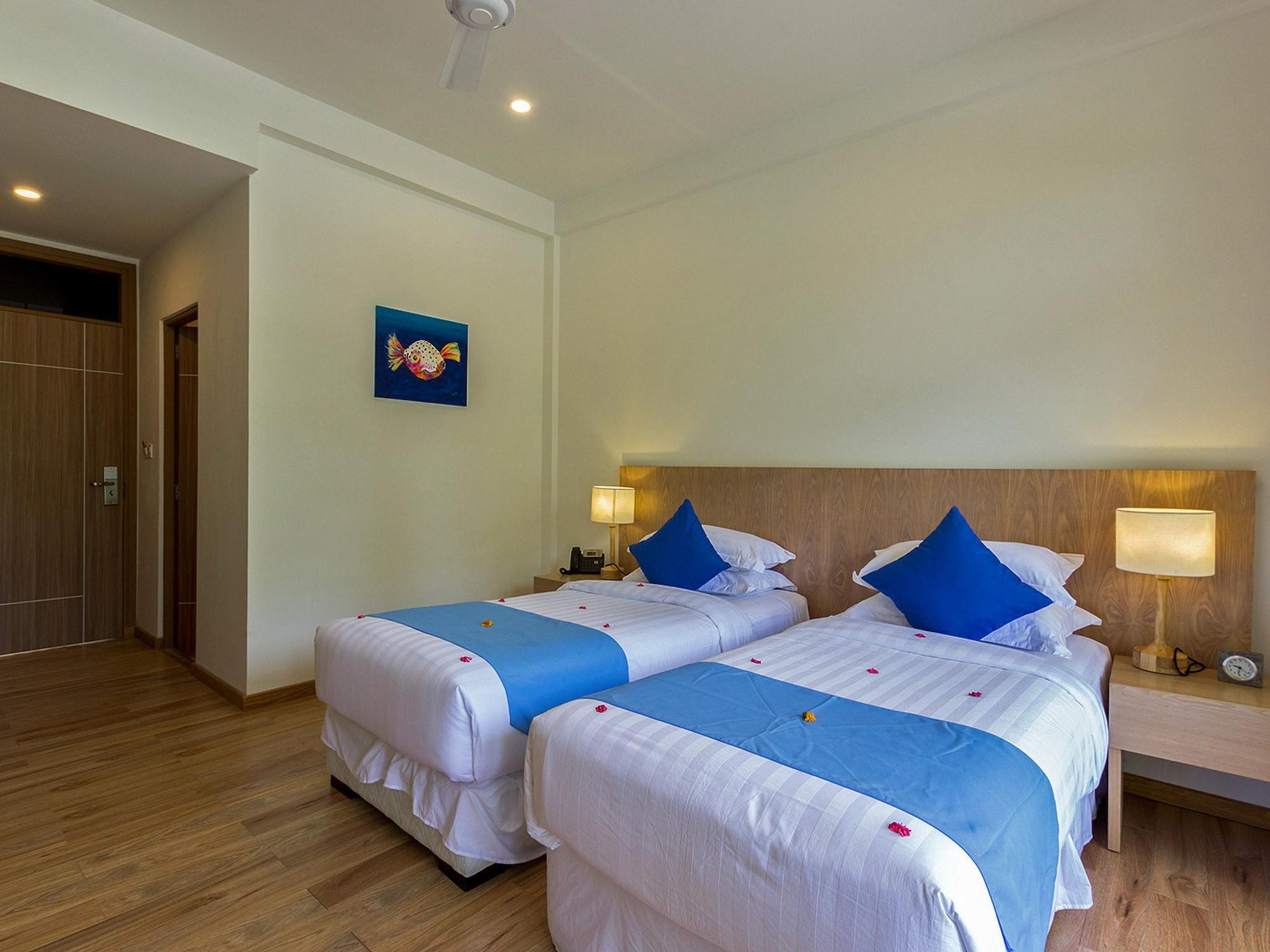 गेस्ट हाउस Plumeria Maldives