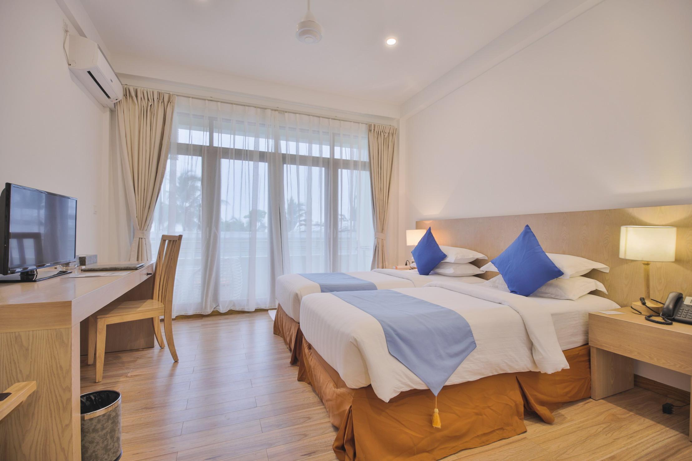 Plumeria Maldives 4* Thinadhoo (Vaavu Atoll)