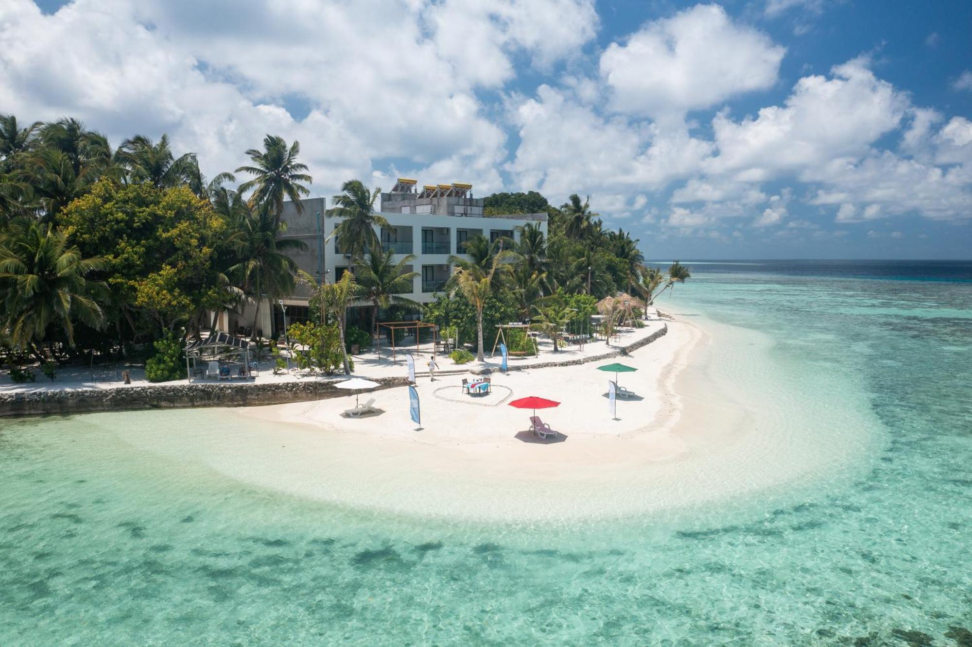 Plumeria Maldives 4* Thinadhoo (Vaavu Atoll)