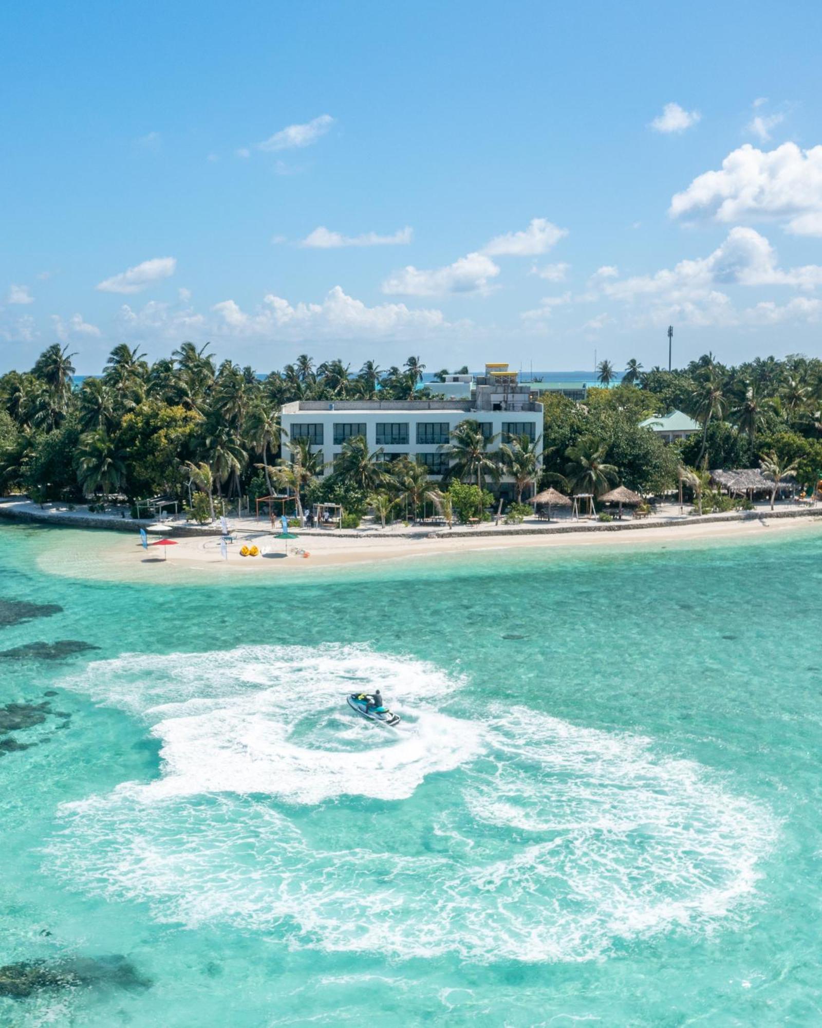 Plumeria Maldives गेस्ट हाउस Thinadhoo (Vaavu Atoll)